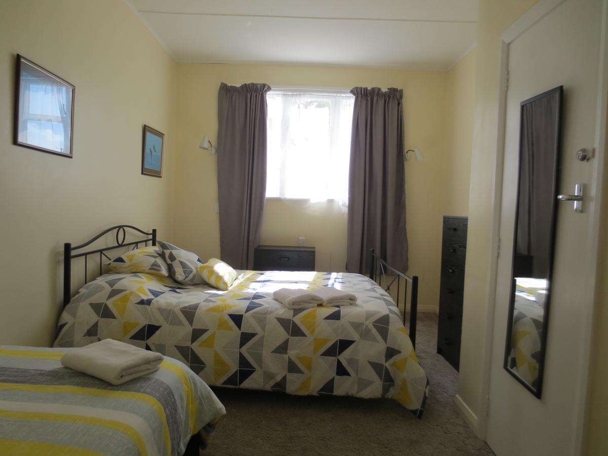 Empire Hotel Featherston 外观 照片